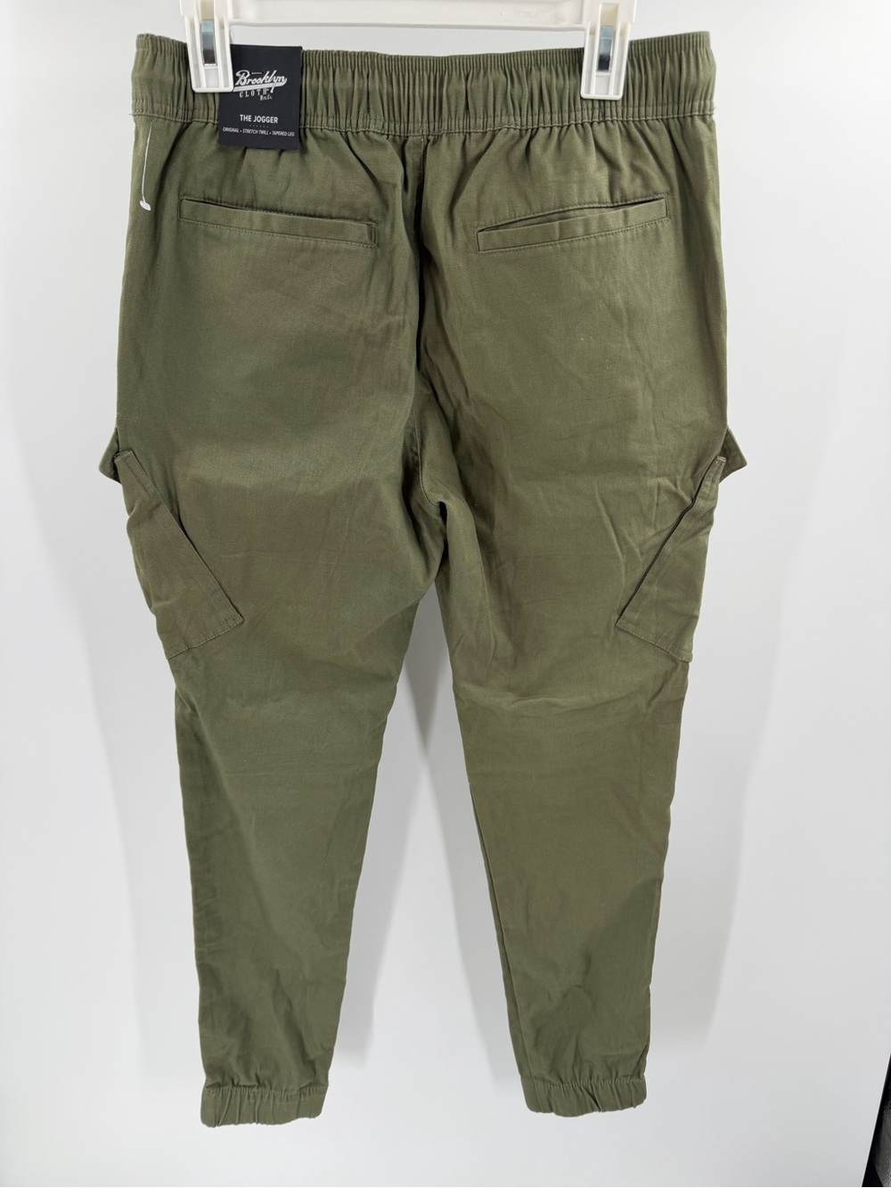 Brooklyn Cloth Men's Cargo Pocket Twill Joggers Relaxed Fit Durable Green Large - Picture 3 of 7